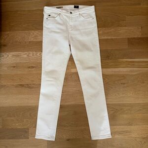 AG White The Prima Mid Cigarette | Size 27